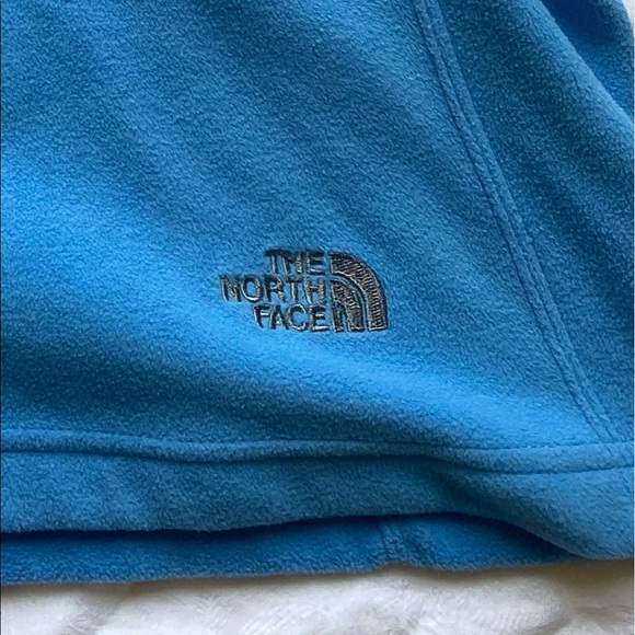 The North Face hoodie - Picture 2 of 2
